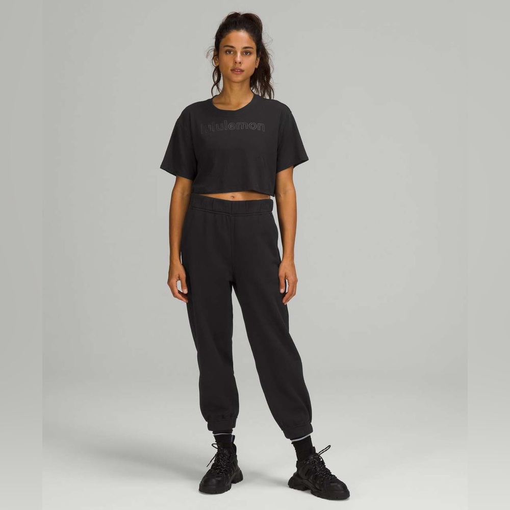 Lululemon Relaxed High Rise Jogger - Picture 2 of 3